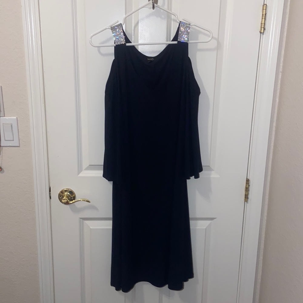Open shoulder, long sleeve dress